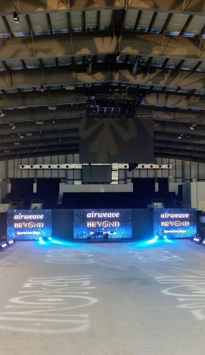azayakanablue's tweet photo. 1 year✨✨✨
#BeyondTheFinal
#エアウィーヴ特別公演 https://t.co/DZbyte6uMs