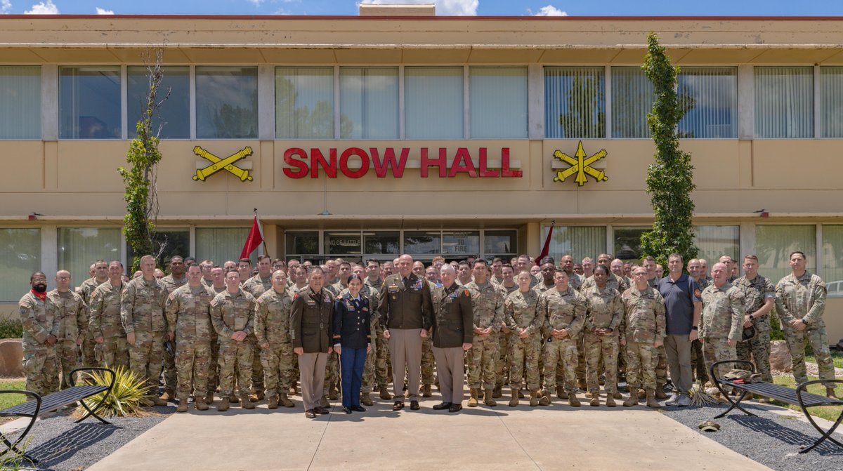 USArmyFortSill's tweet photo. Last week, we celebrated the Warrant Officer Cohort's 106th birthday! These Silent Professionals are technical experts in their fields and help shape our #CombatReadyFormations!
��: https://t.co/CUb8cSv95F
#TeamSill #ArmyProfessionals #FiresStrong https://t.co/n8MDccT0CV