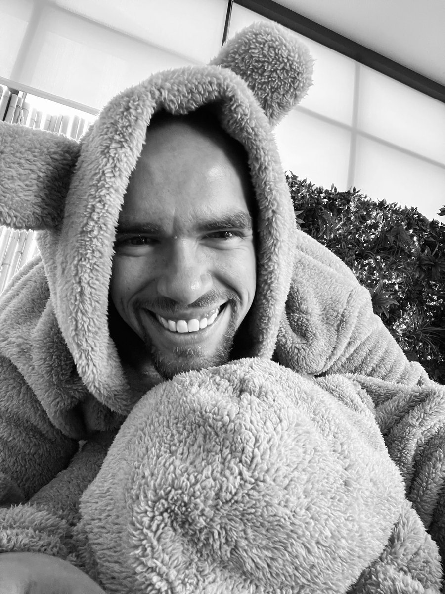 Glo Atanmo tweet media