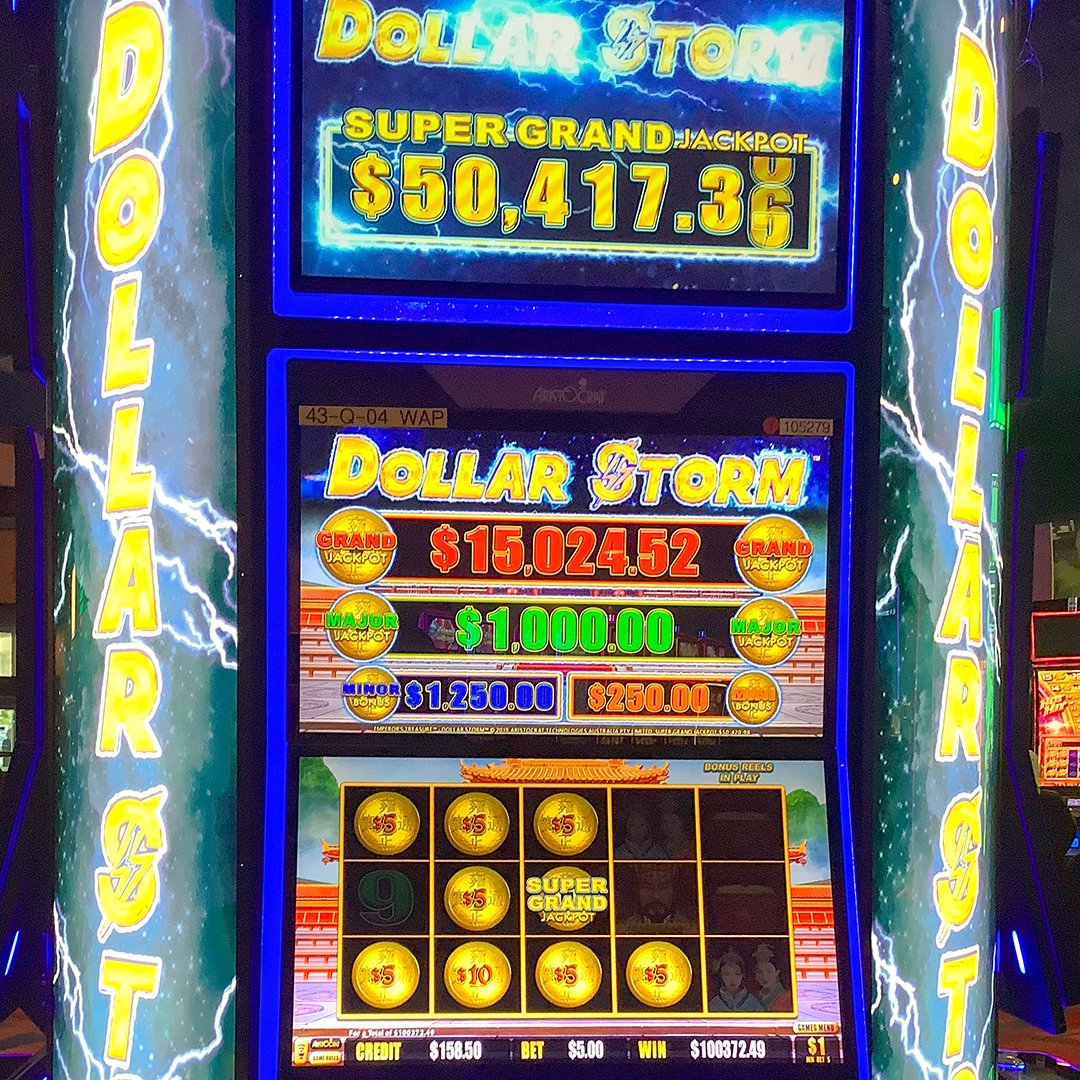 MohawkCasino's tweet image. 🥳 A thunderous applause for our latest jackpot winner! $100,372.49 on the Dollar Storm slot game! 🌪️💸 #mohawkcasino #dollarstorm #casino #hotel #localcasino #topcasinony #stayandplay #slotsnearme #callattendant #handpay