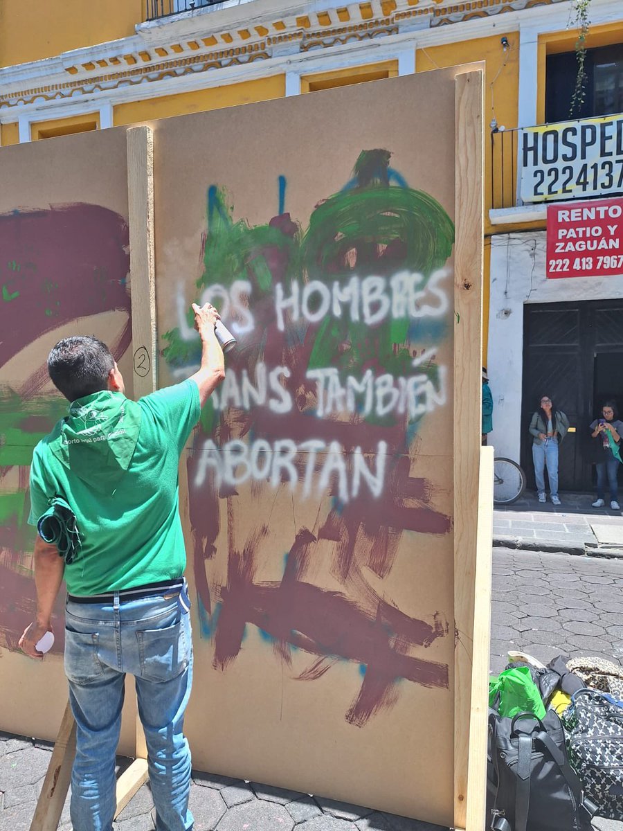 @NoahOlivaw <a href="/zorroconlentes/">@zorriteditore.bsky.social</a> Pero acá hay otra desde Puebla <a href="/PresentesLatam/">Presentes</a> <a href="/ginxglez/">papi de marcelo y tlalli 🌋🇵🇸</a> 💚🌈