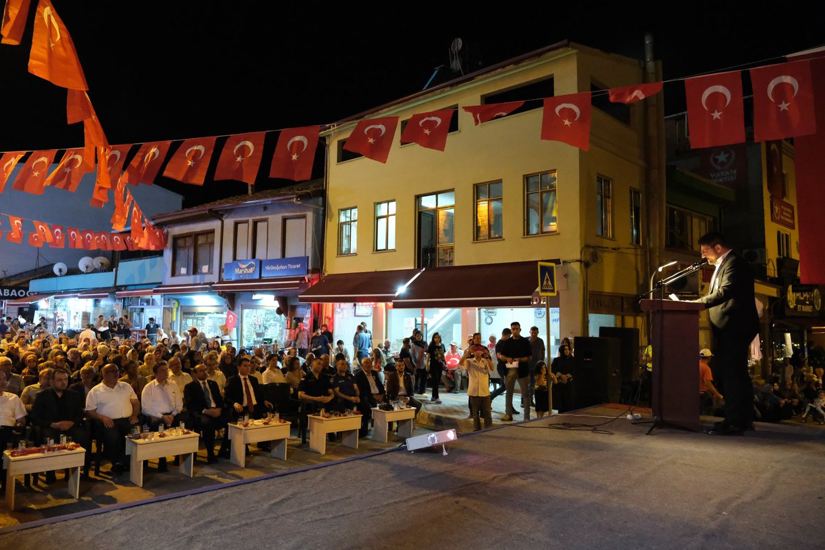15.07.2024
Haine merhamet vatana ihanettir.
#MilletinZaferi