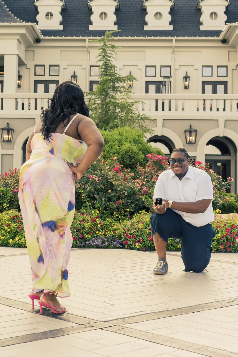 itsfatswag's tweet photo. Fiancée has a nice ring to it 🤍 https://t.co/UcaAxwuVku