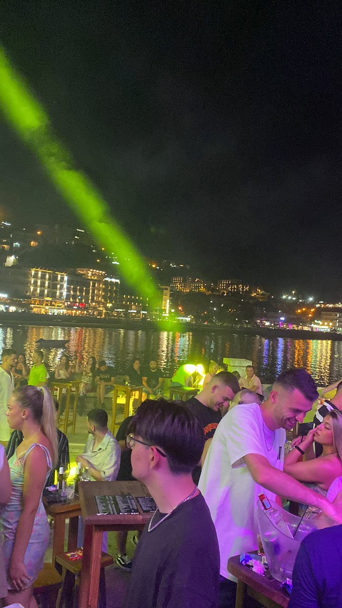 Enis38's tweet image. 