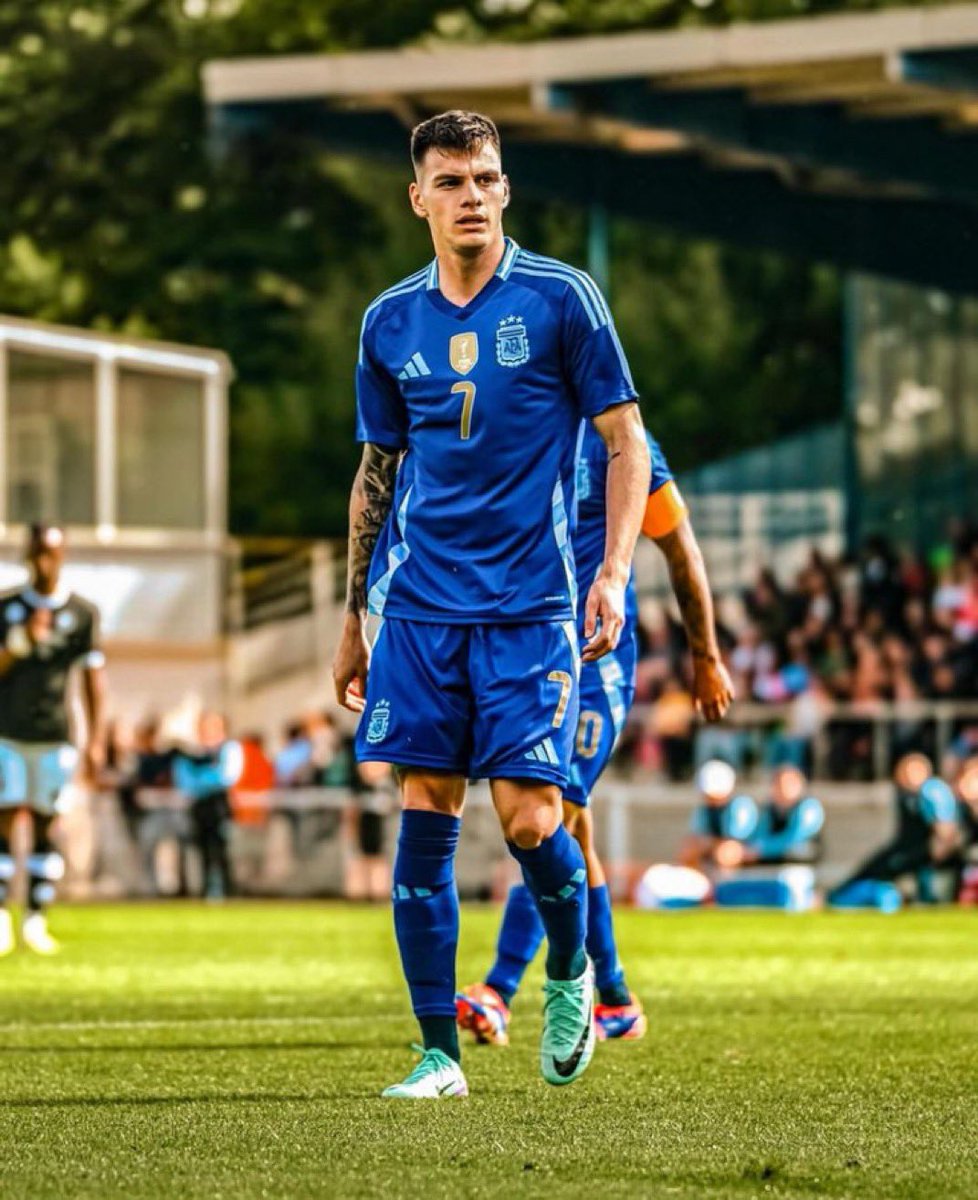🤩🇦🇷💙💛 KEVIN