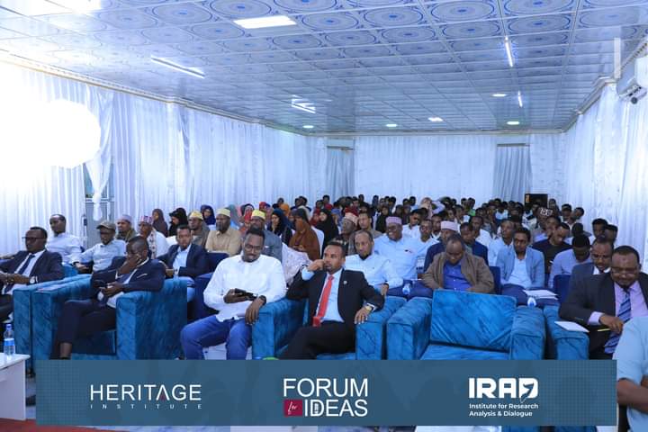 BIDOADEAF's tweet image. Tonight I participated in a meeting to discuss the concept of construction of the Local Government Council of South West Somalia the meeting was Organized by Soo Ghaban 
Heritage Institute and Institute for Research Analysis &amp;amp; Dialogue - IRAD Institute