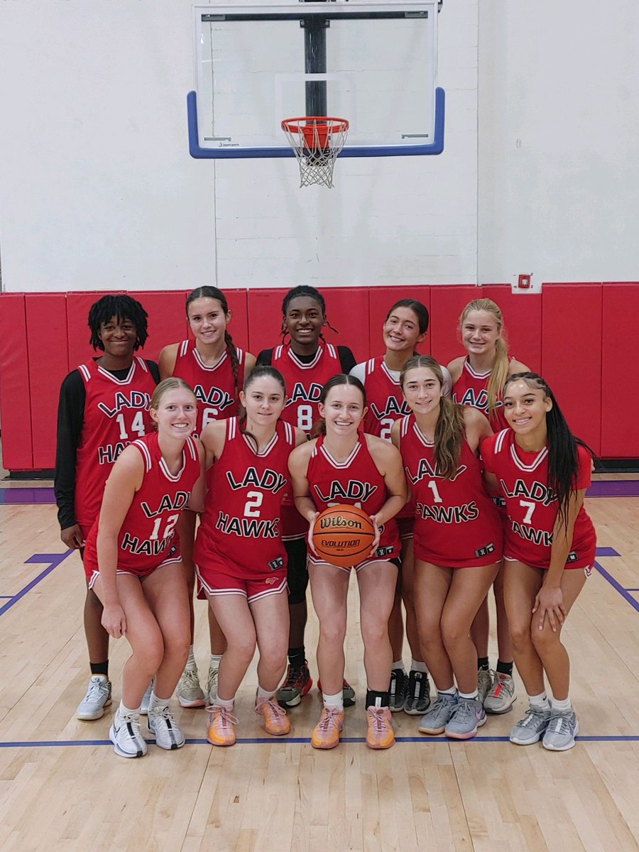 Coaches: 6 gms in 48 hrs at the HG Jersey Shore LIVE event &amp; couldn't be more proud. This group competed hard, executed nicely &amp; left everything they had on the court .. resulting in a 4-2 record w/ 2 loses by 4 pts in total. Now on to AC 4 Fri nite's 5pm opener .. Go Lady Hawks!