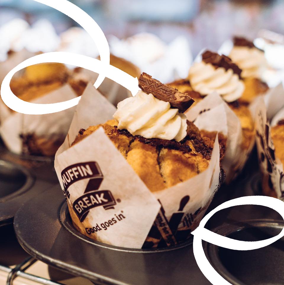 Freshly baked in-store, everyday 👌 

@muffinbreakdroitwich have a wide variety of muffins available in store, from the delicious premium muffins, to bran muffins to gluten and dairy free muffins! 🧁