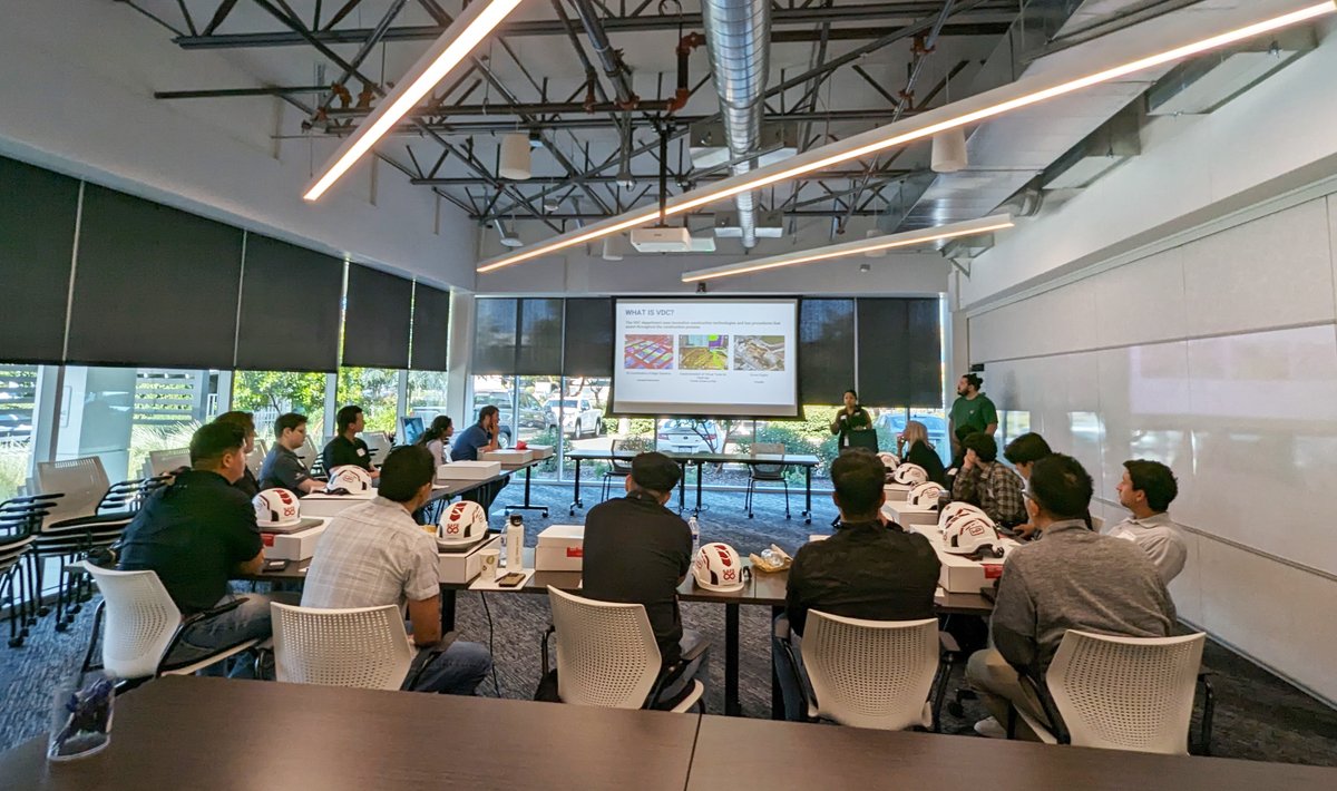 HenselPhelps's tweet photo. Our teams across the country welcomed our interns for a memorable first day of their careers.
Take a look at how their first day went!
#WelcomeDay #HenselPhelpsInterns #HenselPhelpsInternships #ConstructionInternships #WelcomeInterns https://t.co/5Fq0ExkEL6