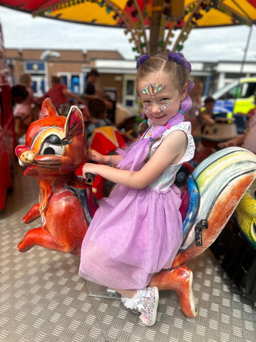 KINGFEST 2024 has been amazing!
We have had a fantastic day with our friends and teachers, meeting new challenges, trying new things, exploring, connecting and showing resilience.