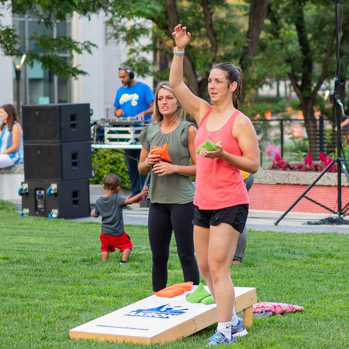 downtownakron's tweet image. Inside u beats the heart of a champion. A champion of cornhole. You know it. We know it. Show the world: register for Cornhole Clash on Cascade, a weekly league from by Summit Sports &amp;amp; Social. Prizes, cheesy (major award) trophies, fun: summitsports.social/cornhole/ #akron #cornhole