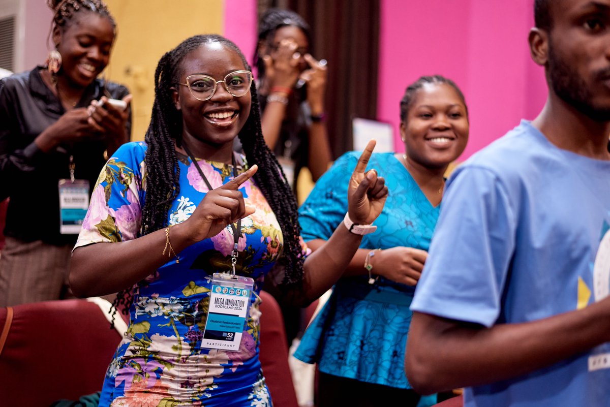 4GWorg's tweet image. Here you go😊

Here are some of our favorite pictures from #MegaBootcamp 

@4cbycorg let&apos;s have yours