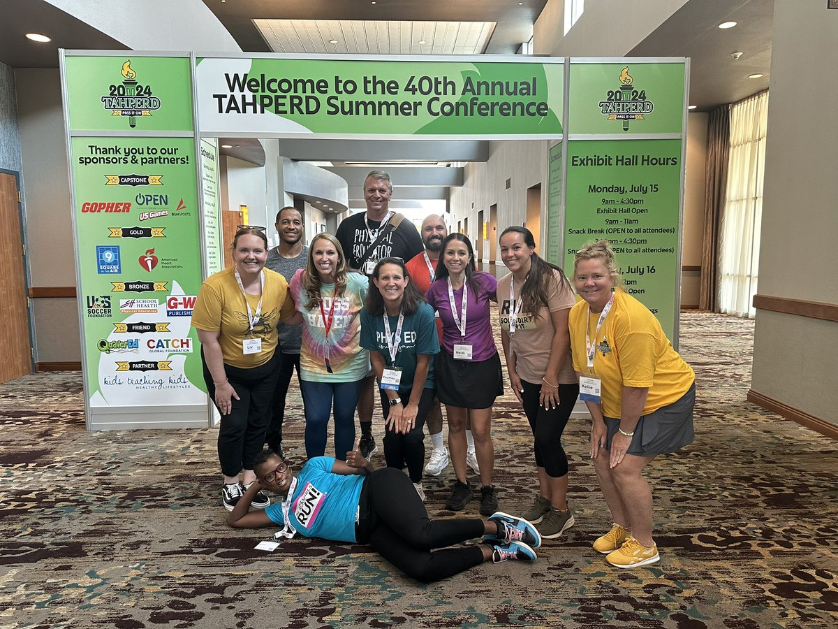 TheCoachFuller's tweet photo. Hey hey @RichardsonISD…checkout this awesome group of RISD health &amp; pe teachers (minus a few who missed the pic) getting their summer learning on at @TexAHPERD Summer Conference in Frisco this week!! #mhepe #risdmoves #risdbetheone #physed #risdweareone https://t.co/7xXUSRKJsq