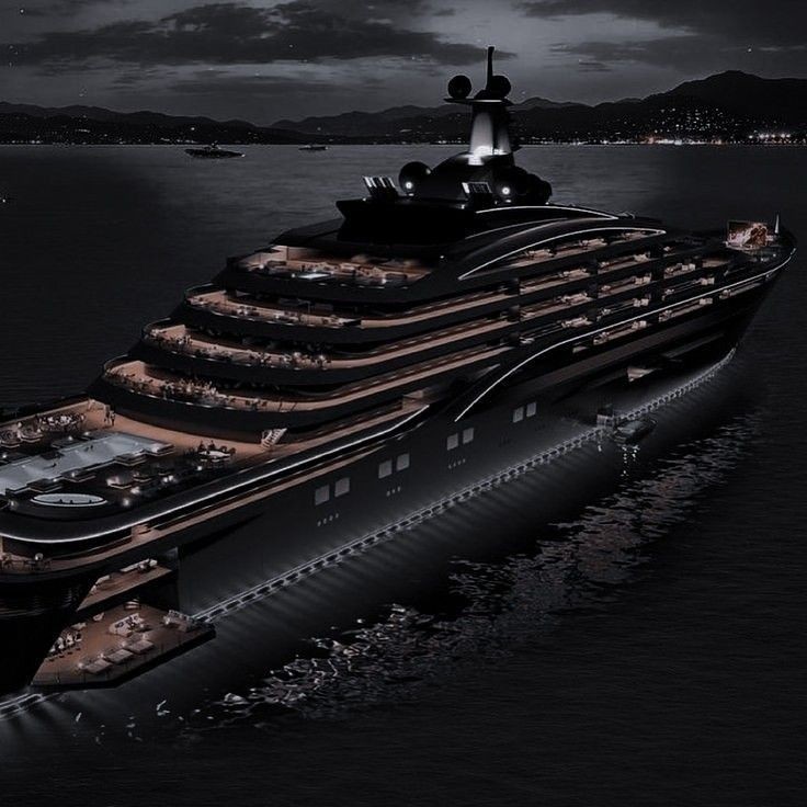 يمين ولا يسار ؟