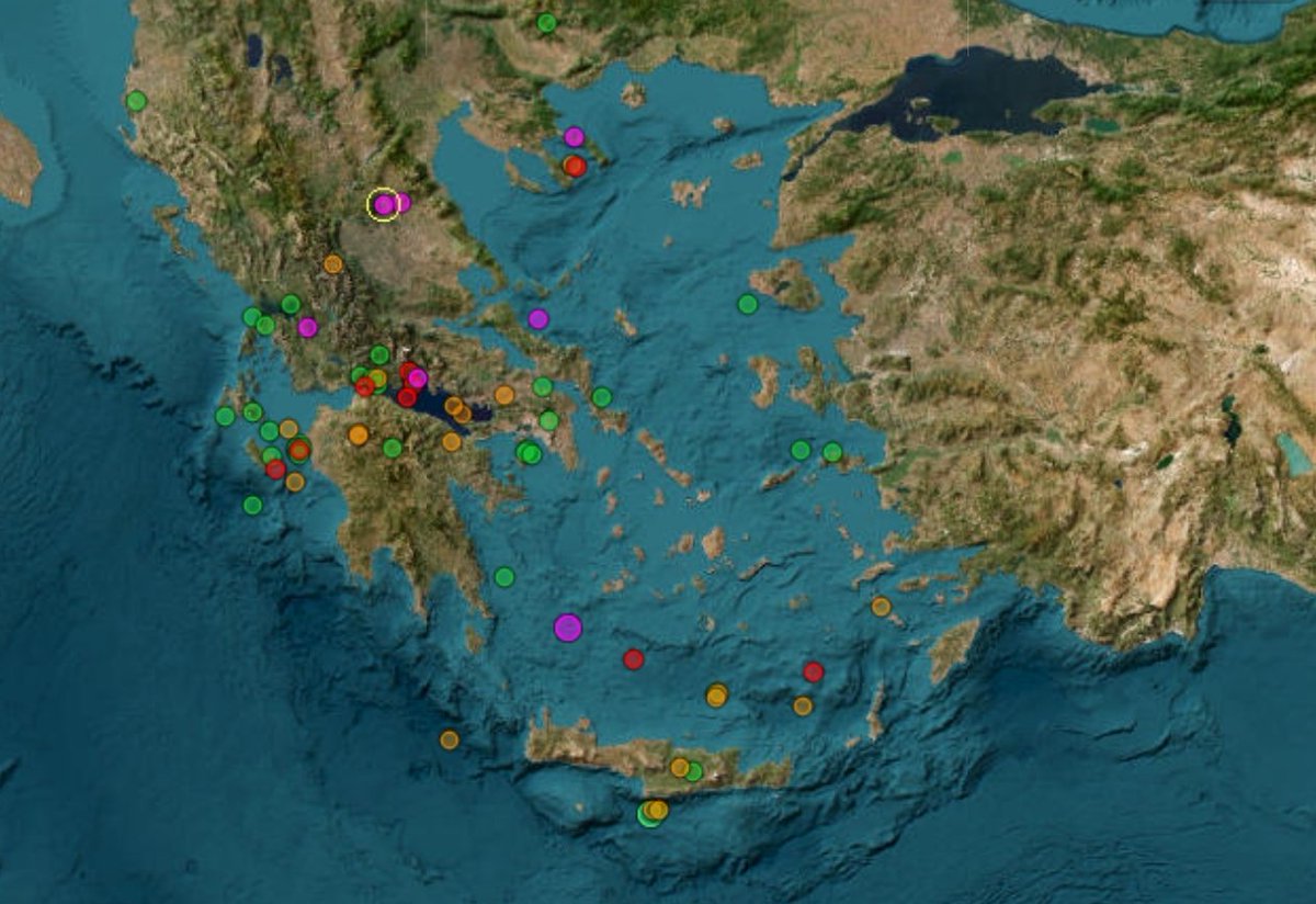 #Yunanistan'da sismik hareketlilik aşırı seviyeye ulaştı.

Bölgede şiddetli büyüklükte #deprem meydana gelebilir.
