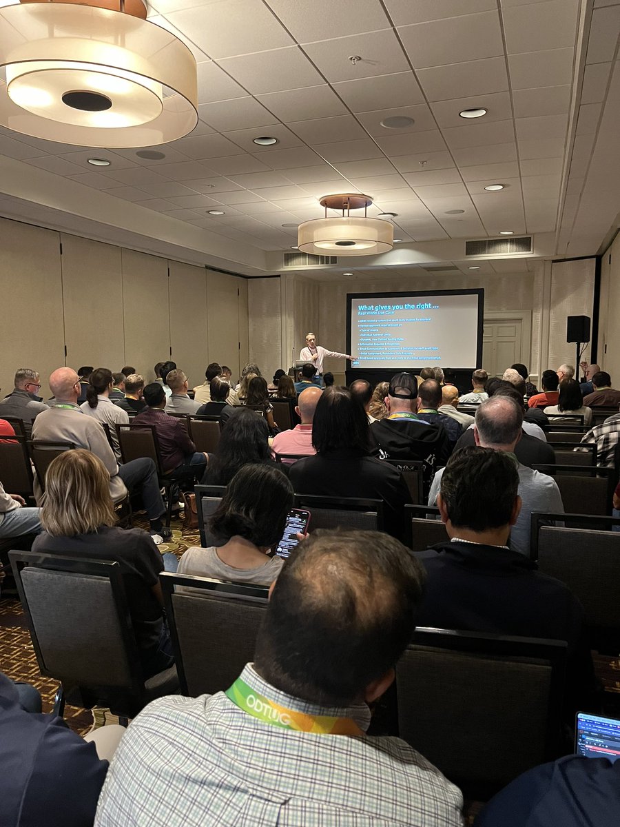 Standing room only for <a href="/DougAGault/">Doug A Gault</a> and APEX Workflows and Automations! #kscope24