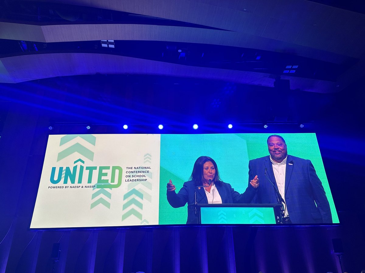 Nicole Bottomley tweet media