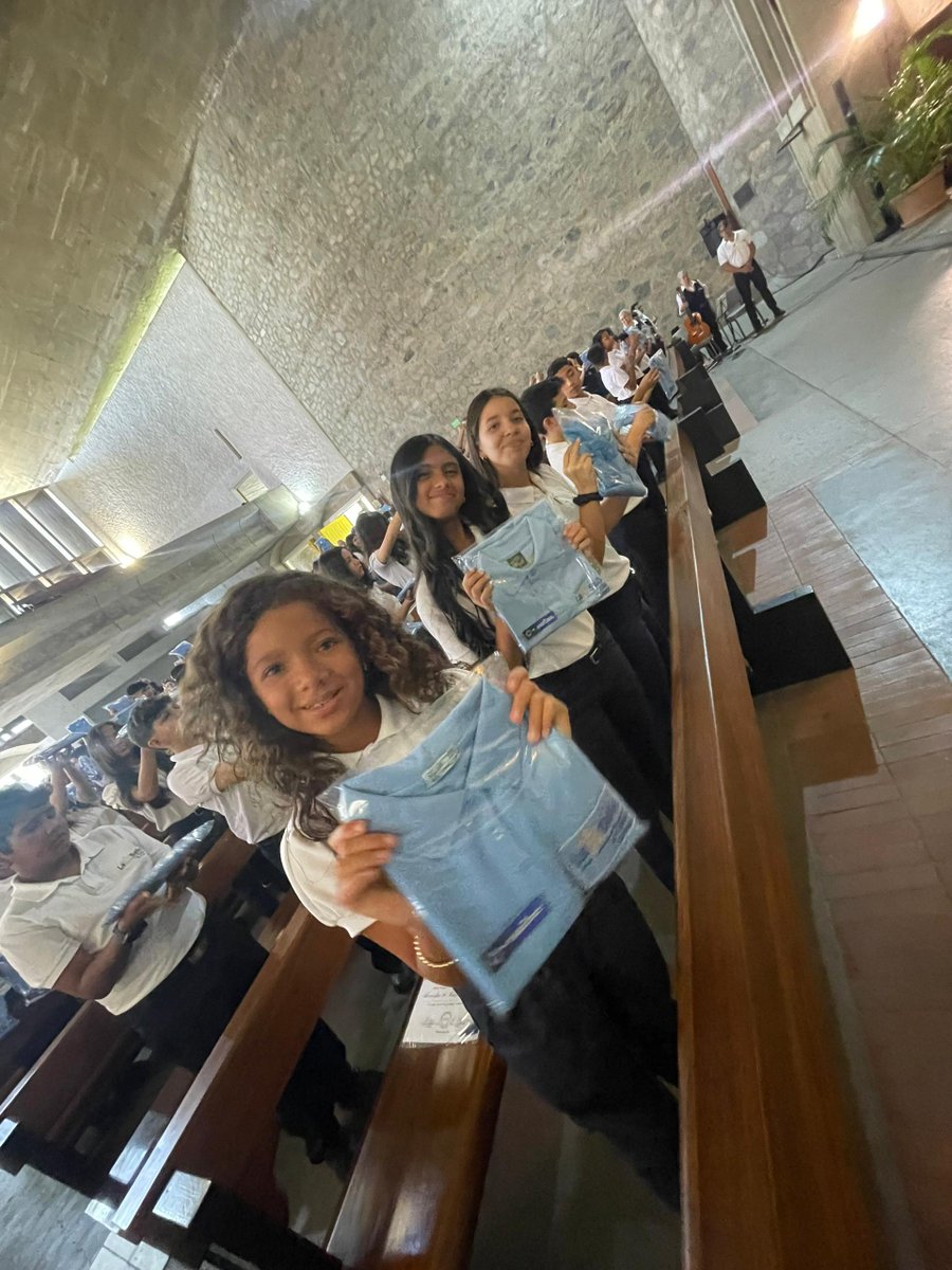 La Salle La Colina tweet media