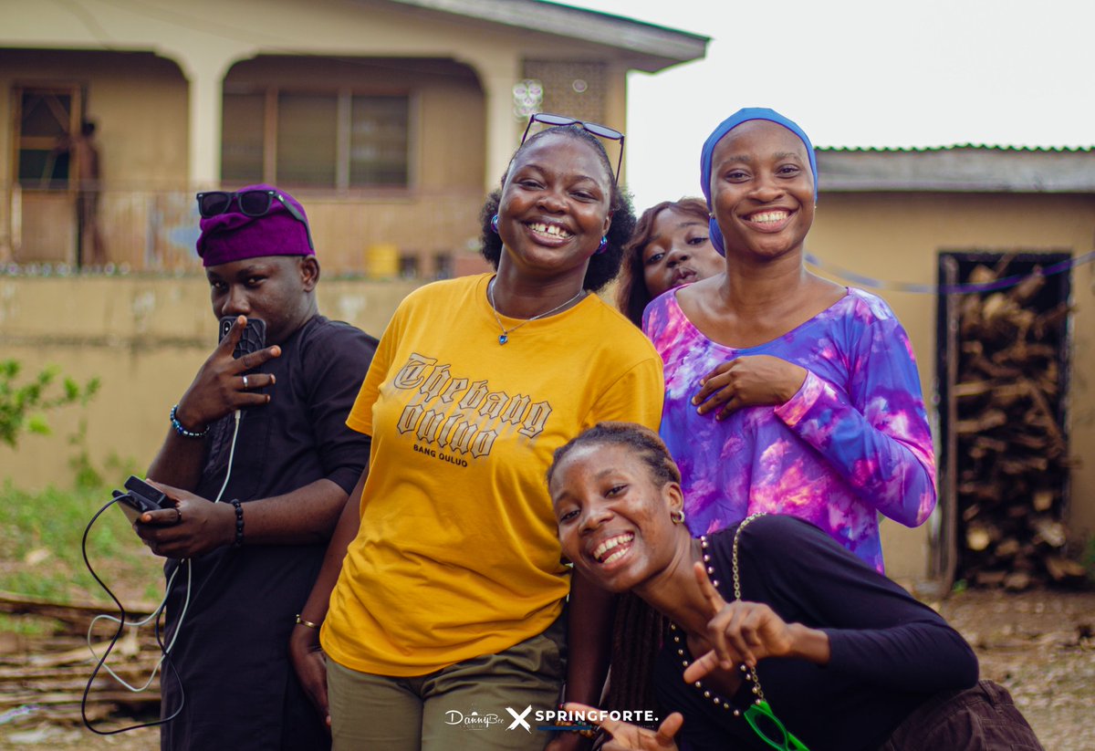 It was June 30th. 
I had the privilege to photograph as a volunteer for a charity organization. Springforte, owned by <a href="/simplyhoneydam/">Dr. Oyindamola Omo Baba Fawehinmi</a> .It was a fun experience. The kids were so cool, hilarious and smart.
The highlight was one of them asking me to show him how to take a picture.🥺