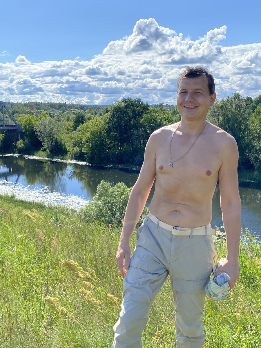 OsinkinSA's tweet photo. Первые 20 скинутых ли��них кг всегда запоминаются! Со 100 до 80 за 7 месяцев!  Проект по возвращению оптимального веса приближается к финалу! Собирался похудеть к конкурсу управленцев «Лидеры России», а то щёки перестали влезать в фото, но процесс затянулся, хочу отметить тортом) https://t.co/TYtHoIv7E2