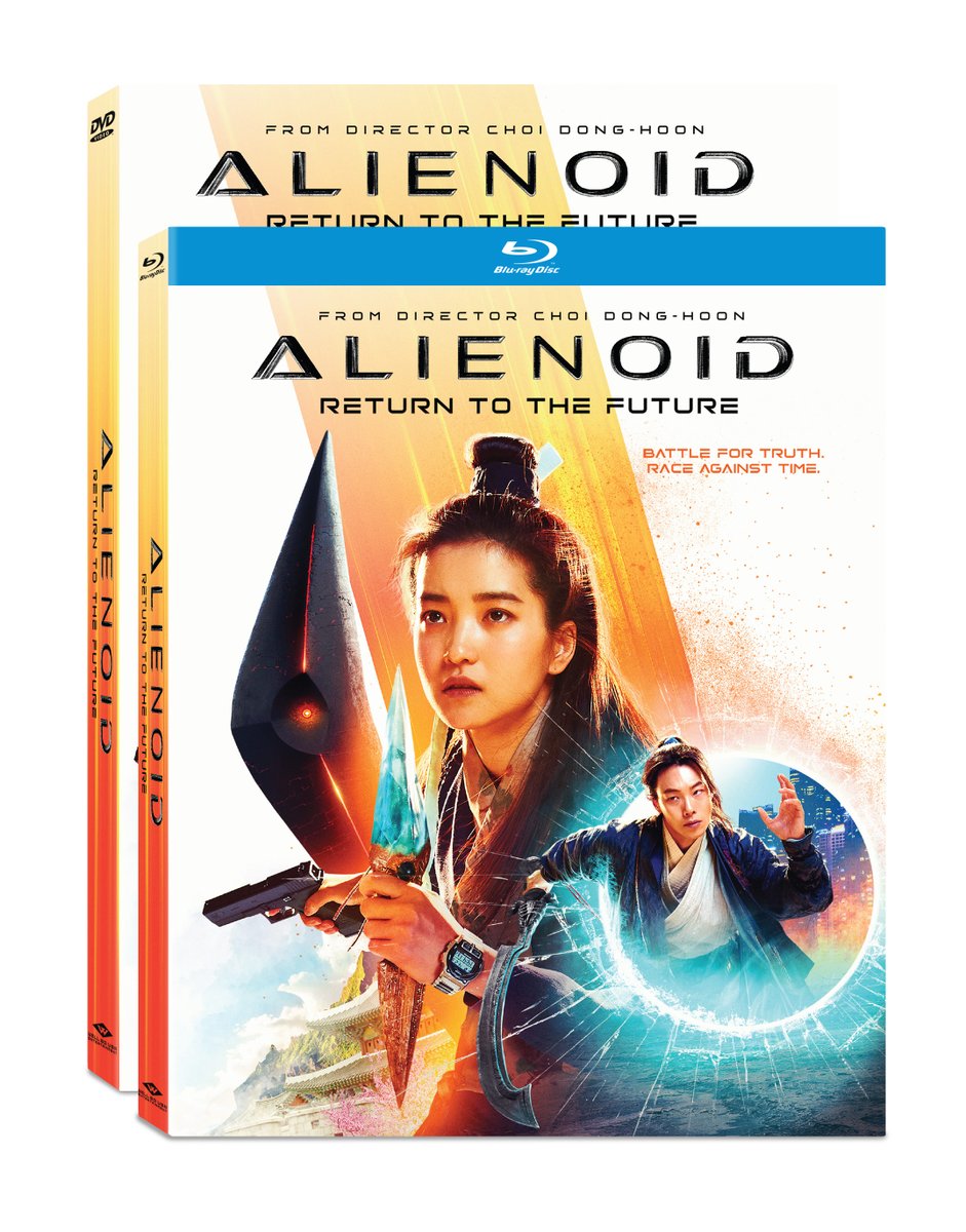 IrishFilmCritic's tweet photo. Blu-ray™ Review: Choi Dong-hoon’s #AlienoidReturnToTheFuture Prioritizes Flashy Visuals Over A Compelling Narrative https://t.co/qAOqHHItjX @WellGoUSA #WellGoUSA @CriticsChoice @DFWFilmCritics @IFSCritics Review By James McDonald https://t.co/qp2WsCL7FG