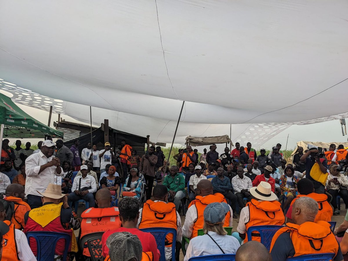 AlysonKingUK's tweet photo. Et merci à la communauté de Kingabwa pour votre accueil inoubliable. 5/5 https://t.co/56qOieXIP8