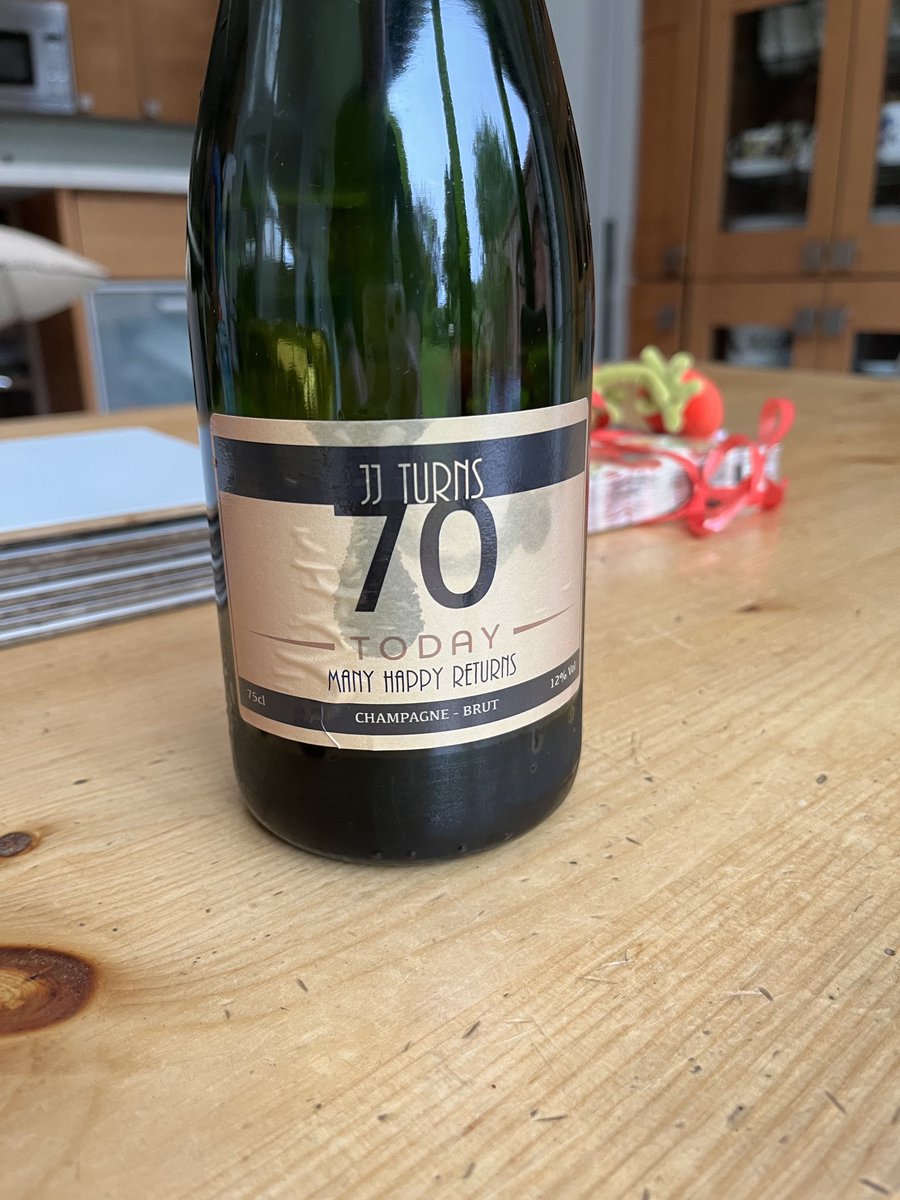 Jonathan D G Jones tweet media