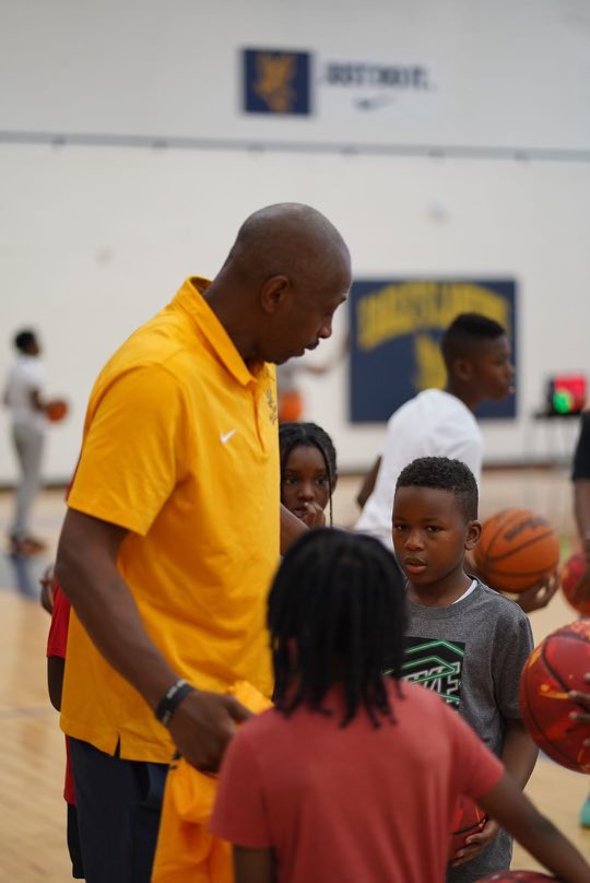 coachrosser1's tweet photo. Thanks for a great week of camp! https://t.co/7z0gSPfdOa