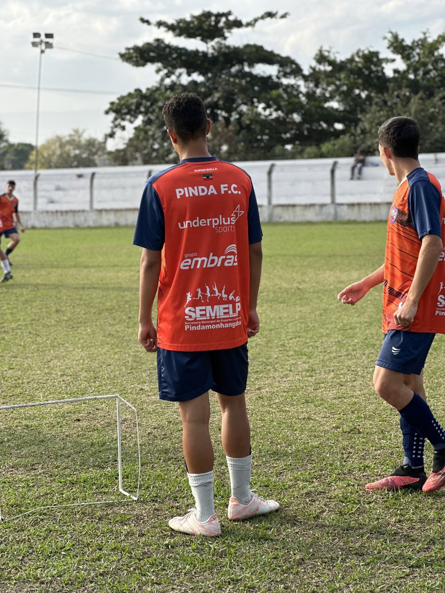 PindaFc's tweet photo. Iniciando a semana a todo vapor…

AVANTE PINDA 
🟢⚪️🇭🇺🪝⚽️⚽️⚽️

#PindaFC #PindaFutebolClube https://t.co/kRZl8PxWjg
