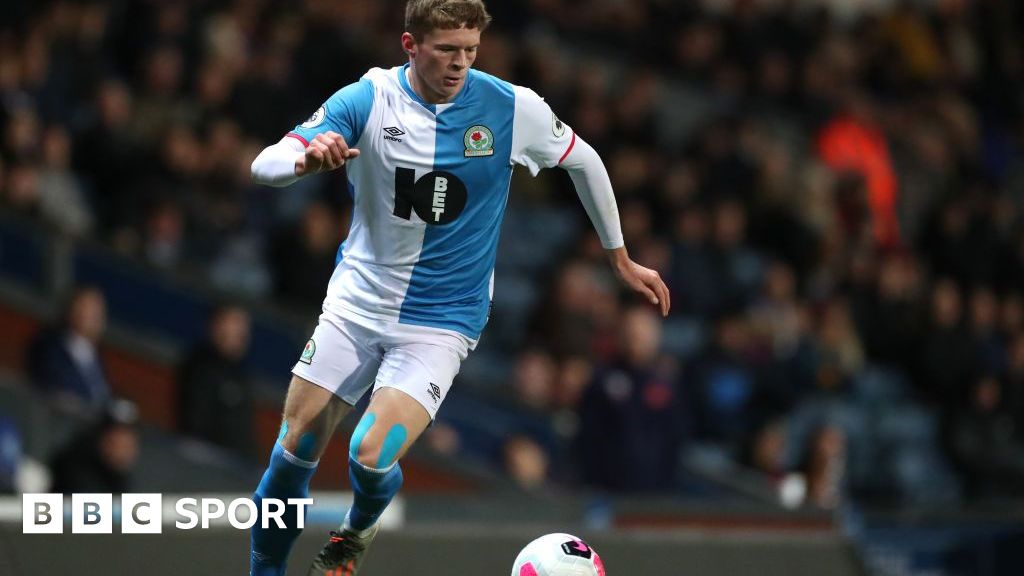 News: Whitehall signs new Blackburn contract after injury bbc.com/sport/football… /via <a href="/bbclancashire/">BBC Lancashire</a>