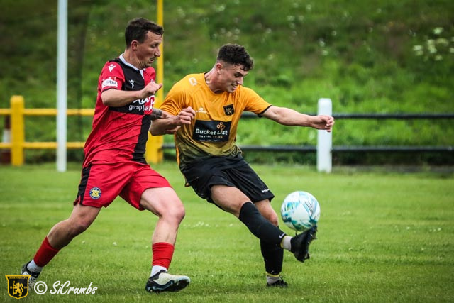 Match photos from Saturday's pre-season friendly <a href="/crooktown_afc/">Crook Town AFC 🖤💛</a> vs Stockton Town available to view here facebook.com/media/set/?set…
