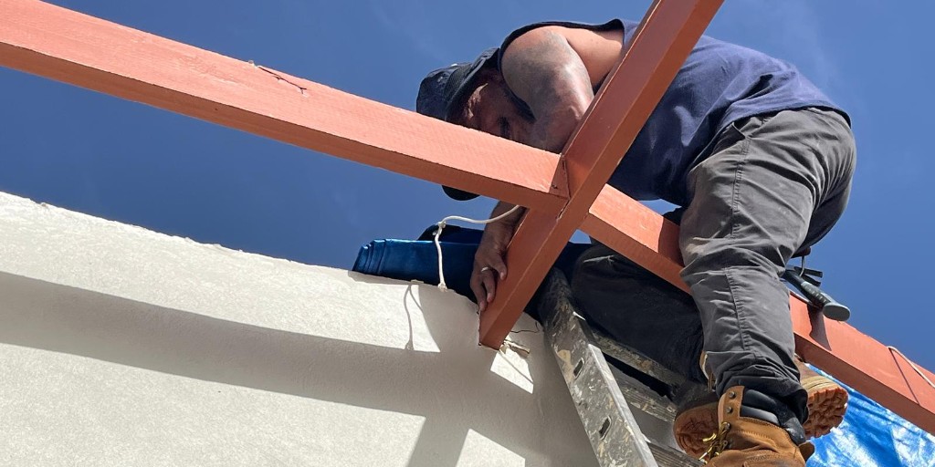 heart911team's tweet photo. #HEART911 #HurricaneBeryl Response Team is in #Carriacou, #Grenada to assist in all aspects of hurricane response. Thank you HEART 9/11 volunteers from #Local79, #LiUNA and #FDNY for supporting our mission. https://t.co/oFuK3lBz2p https://t.co/kBZm1ki8wK