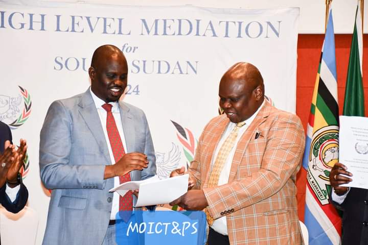 DengMachol's tweet photo. #SSOT, the  #SouthSudan gov't delegation to the Tumaini peace talks has on Monday inked 8 protocols with the opposition holdout groups in the capital Nairobi, paving the way for the final signing of the would-be Tumaini Consensus to restore peace and stability in the country https://t.co/BE34ChuvZk
