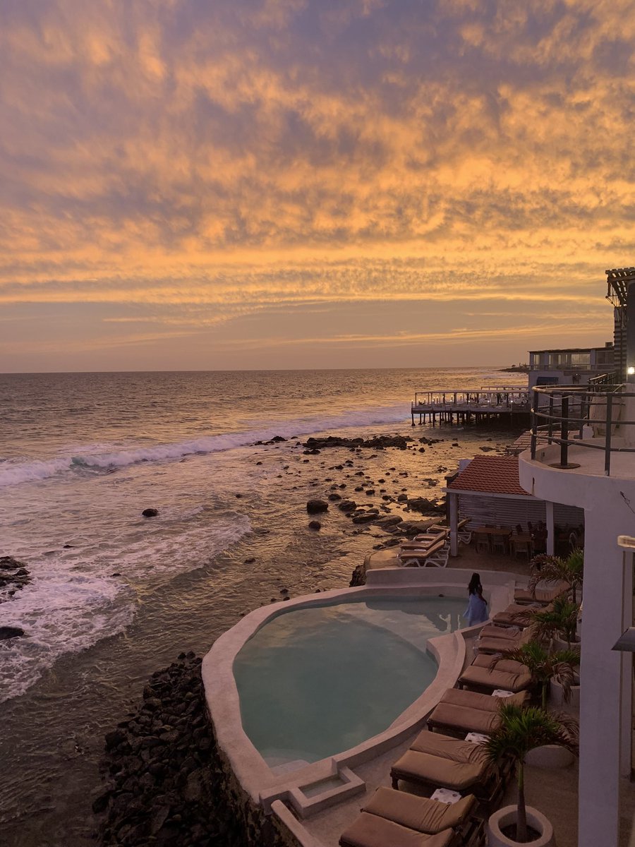 racky 🇸🇳 tweet media