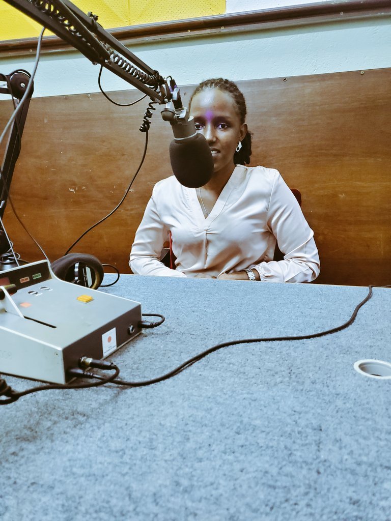 Anirwoth_Sarah's tweet photo. Last Saturday, I (we) had the privilege to discuss at UBC Radio "The challenges faced at the University, and possible ways to deal with!
Thanks to everyone who tuned in.
#Greatconversation
#Campuslife
#RadioSession https://t.co/MU4snvCoo2