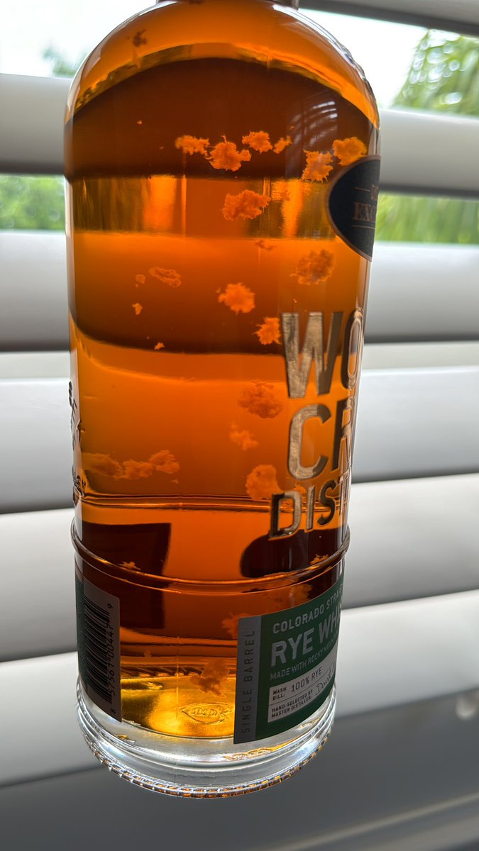 ericriddle's tweet photo. @WoodyCreekDisti 

What is joining on with my unopened bottle of single barrel Rye whiskey? https://t.co/LMp0an26nk