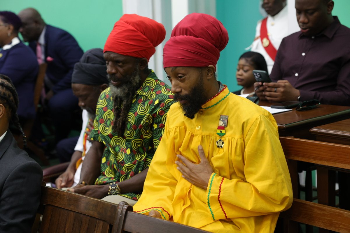 Tribune242's tweet photo. Scenes from the House of Assembly today as bills to legalise marijuana for medical and religious uses were debated. 

📷 Dante Carrer https://t.co/RGvabuAVHT
