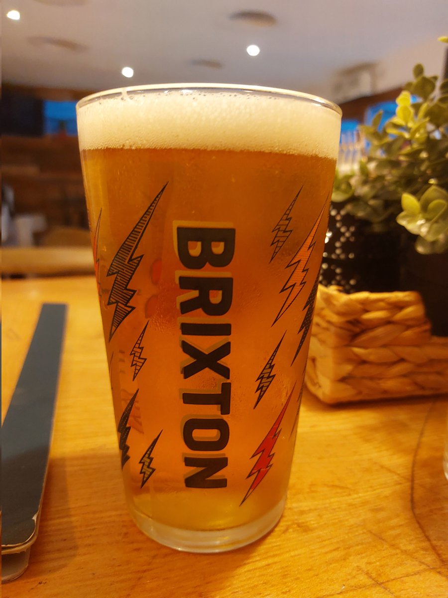beer_guy_'s tweet photo. Another by @BrixtonBrewery - Reliance American Pale Ale 🍺 
Bright, biscuity, and good easy drinking
#craftbeer #Brixton #ales https://t.co/EB77abgB2S