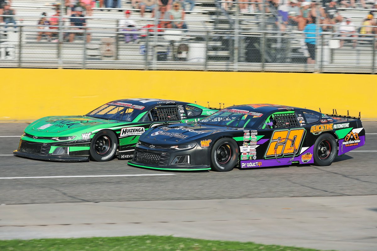 Berlin Raceway tweet media