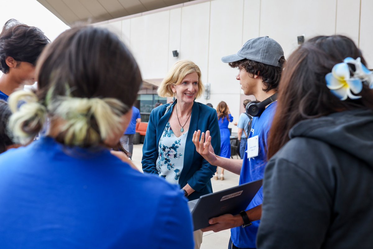 EllenNeufeldt's tweet image. @CSUSM hosted its inaugural @rep_4 Summit, welcoming over 40 HS students. The summit focused on making college more attractive and accessible. TY to our faculty—Dr. Sajith Jayasinghe, Dr. @JimmySW, and Dr. Matt Atherton—who guided students through the design-thinking process.
