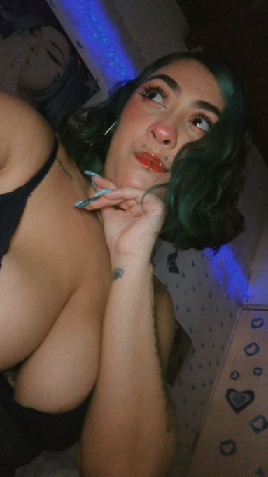 I'm feeling frisky today 😍 Join my show @Stripchat 👉 https://t.co/CiNW0BhEhP #stripchat #stripchatlive<a class="tags" href="/tag/stripchat">@stripchat</a><a href="/tag/stripchat"class="tags"><span>#stripchat</span></a><a href="/tag/stripchatlive"class="tags"><span>#stripchatlive</span></a>