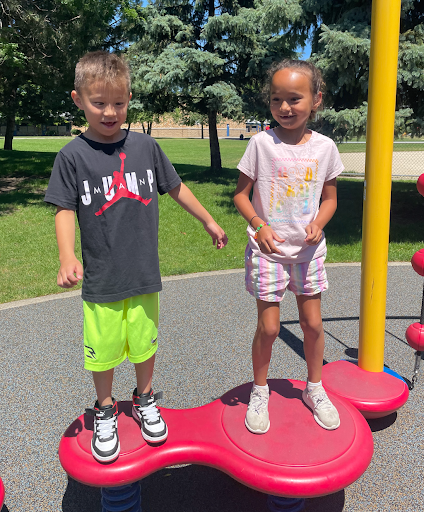 lincolnwoodsd74's tweet photo. SD74 Summer Adventures is in full swing! From cooking and movie-making to building Legos and preparing for the next grade level, students are engaging in fun and productive lessons and activities. And bringing a ton of energy and enthusiasm with them each day! https://t.co/y1gAGErd6h
