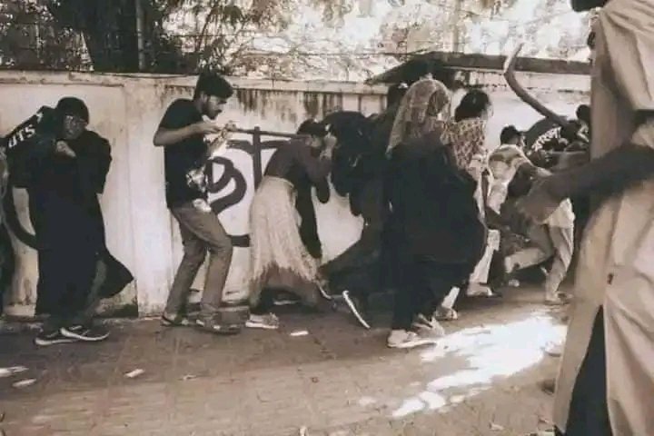Vaccina4's tweet photo. @elonmusk I am speaking from Bangladesh. As we common students demand our rights from the government, the government is hurting us with terrorist groups. Hundreds of students are in hospital. https://t.co/7rkBNiejqO