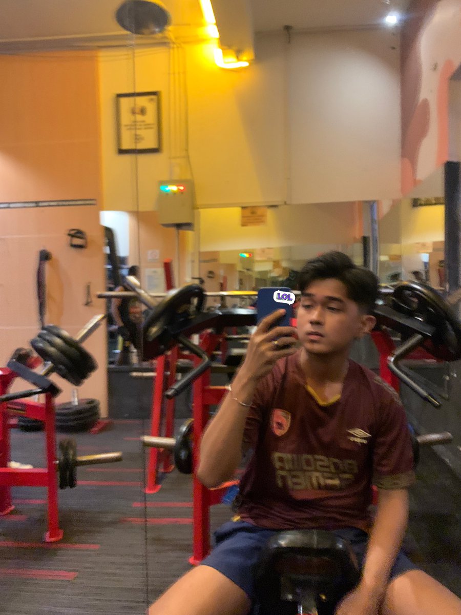 Azkaqal's tweet photo. Saran bulking🙃 https://t.co/gqKRsidP5I