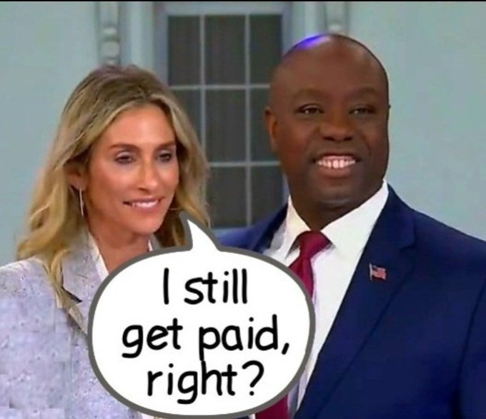 GSjPSh6WoAAKQvZ?format=jpg&name=small