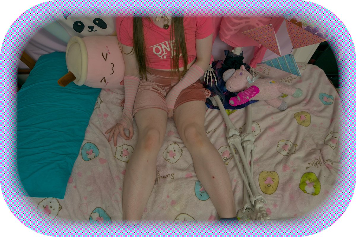 Celrunia_QT's tweet photo. Hehe~ Get got! >:3
Nefarious femboy tactics.
#Circle #CircleGame #Autistic #Femboy #Silly #4kResolution #eGirl #NonBinary #Plushy #eBoy #SFW #NeuroDivergent #Pale #4k #LGBTQ https://t.co/ja16rjZpvi