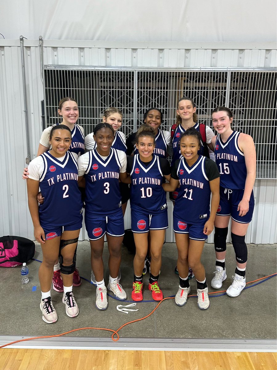 SuccessWithKJ's tweet image. Hustle and Heart sets these young ladies apart 🤩 @Platinumbball 2025 Great job and teamwork this past week! You all pushed through injuries, exhaustion and soreness and kept your focus!