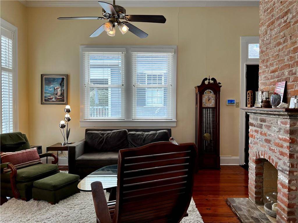 Stephanie B Murray tweet media