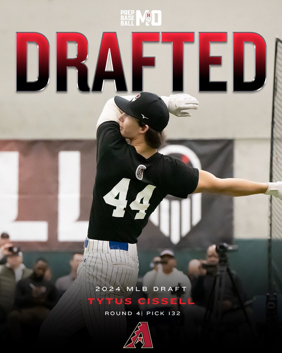 With the 132nd pick in the #MLBDraft, the Arizona Diamondbacks select SS Tytus Cissell (Francis Howell). 

Cissell was the No. 1 player in the state’s 2024 class.