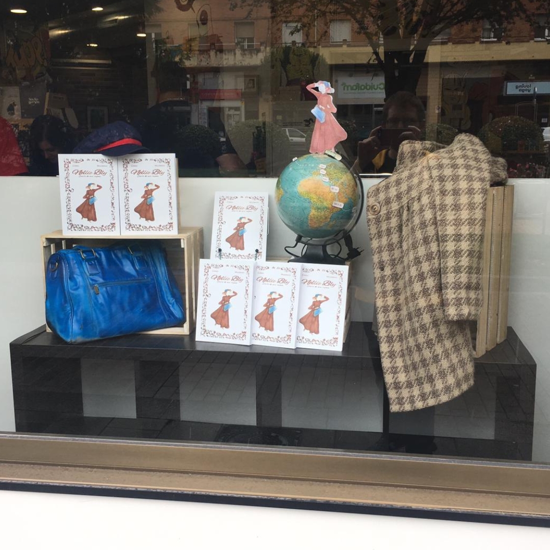 Cósmica Editorial tweet media